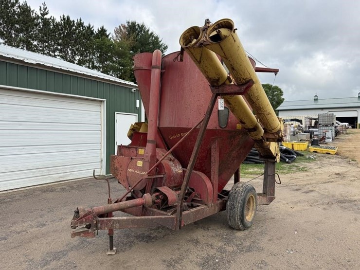 new-holland-354-image-1