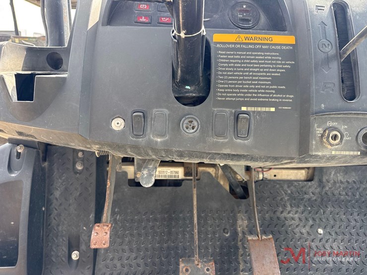 2020-club-car-carryall-1700-image-15
