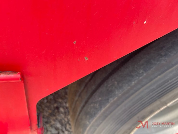 2016-peterbilt-365-image-6