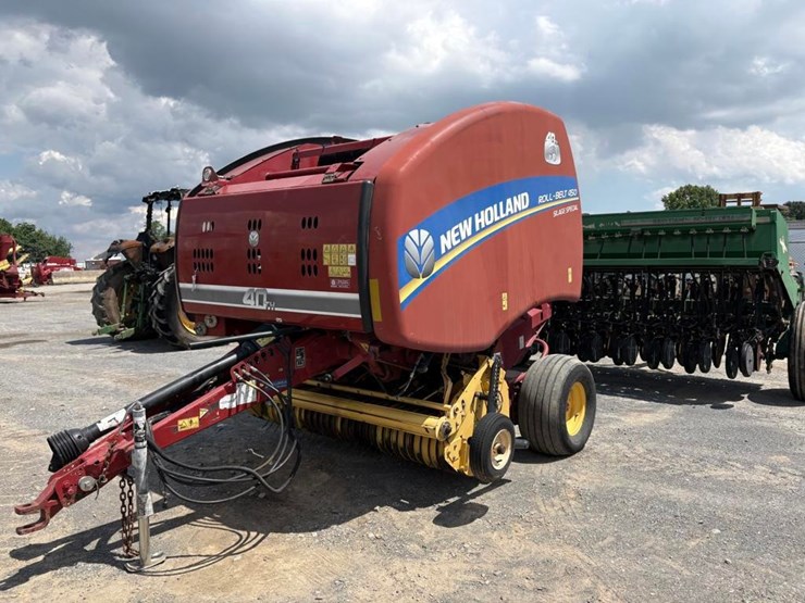 new-holland-450-image-4