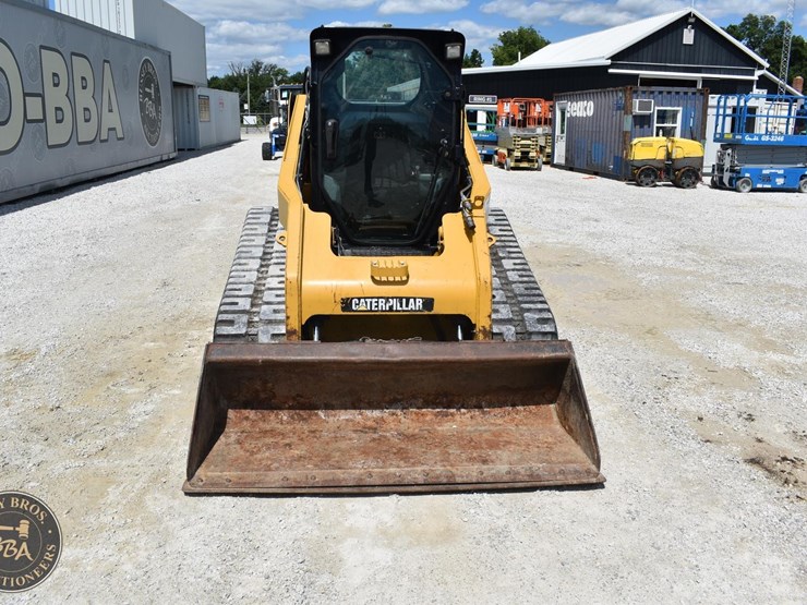 2009-caterpillar-279c-image-21