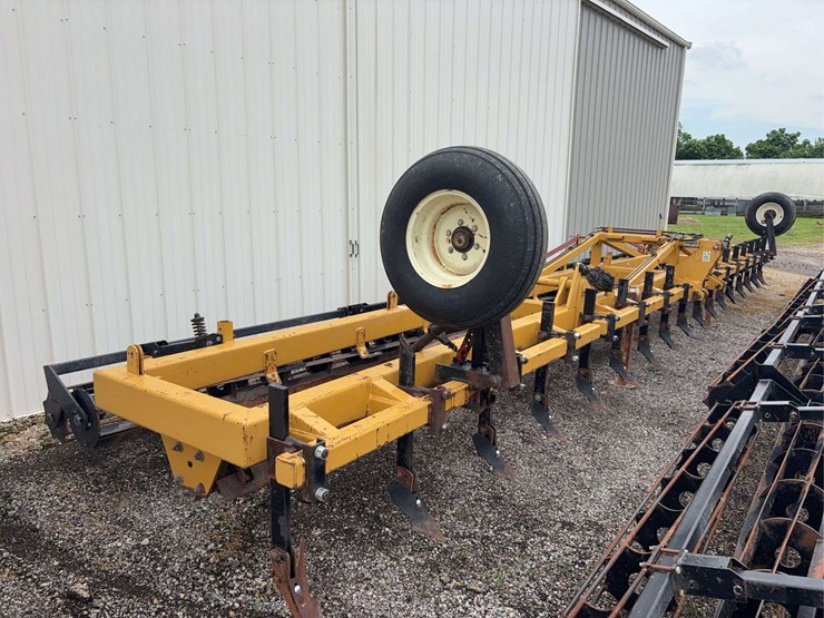 2012-40ft-3pt-hipper/-ridger-image-1