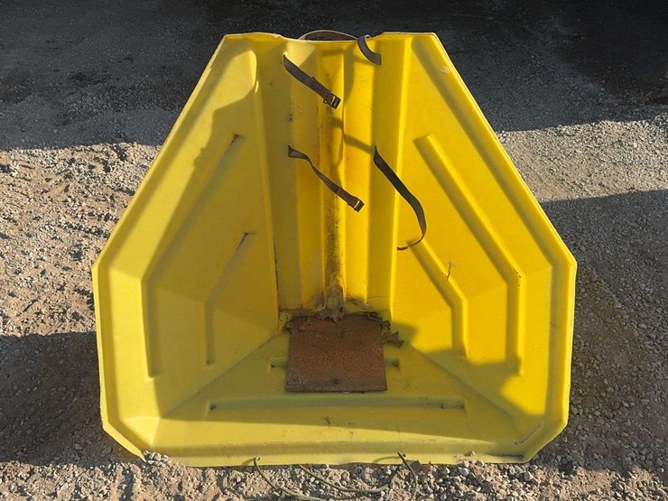poly-auger-hopper---4’-wide-w/-metal-support-image-1