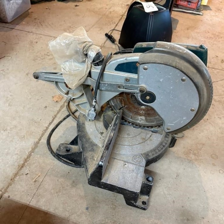 Compound Miter Saw