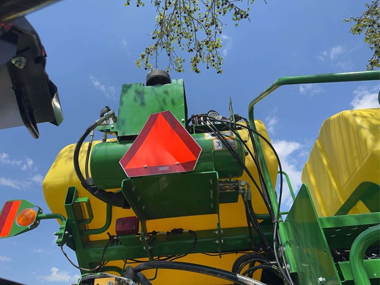2019-john-deere-1795-image-17