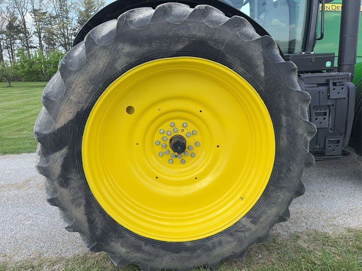 2012-john-deere-7260r-image-21