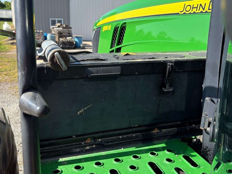 2012-john-deere-9510r-image-71
