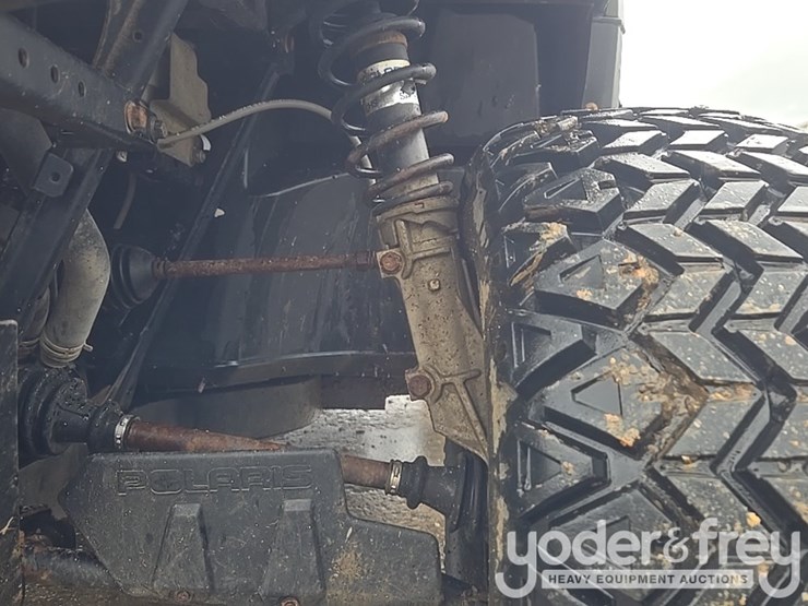 2019-polaris-ranger-crew-image-13