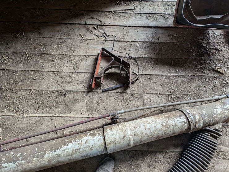 14-ft-seed-auger-w/-hopper-,-brush-flighting-image-5