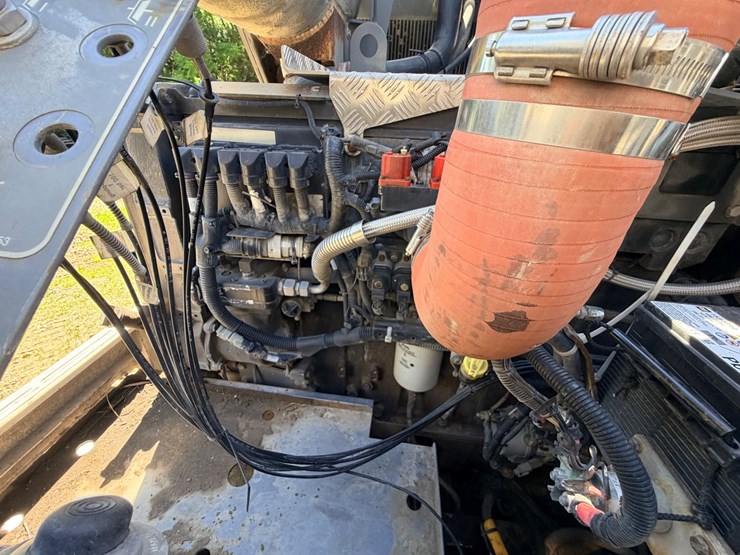 2011-wirtgen-w200-image-45