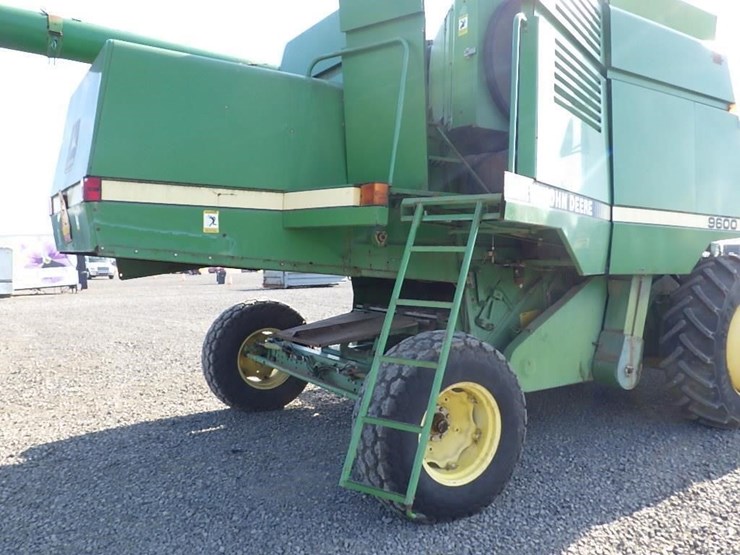 john-deere-9600-image-40