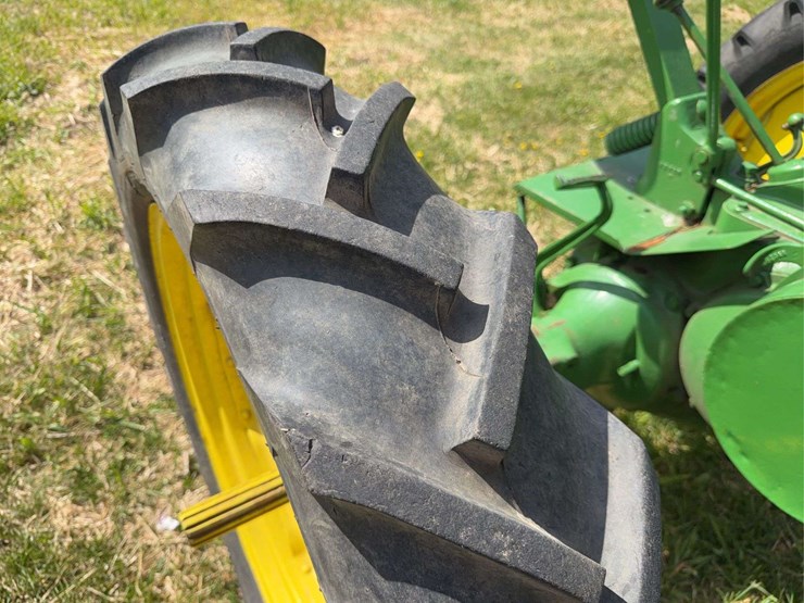 john-deere-h-image-15