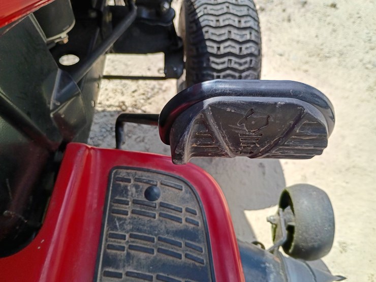 troy-bilt-bronco-image-23