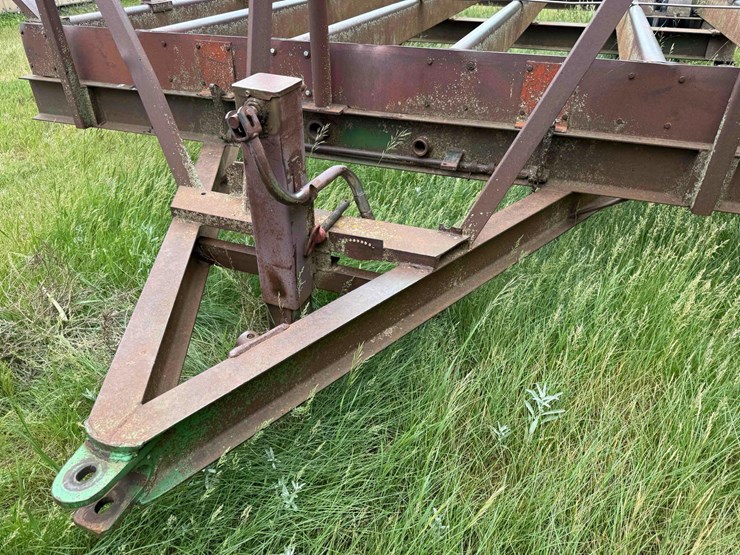 stack-mover-bale-carrier-image-3
