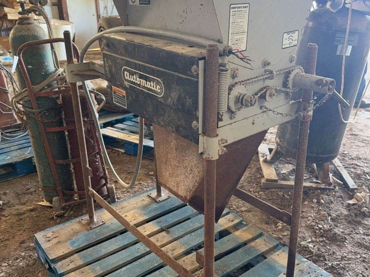 automatic-feed-roller-mill,-3-phase-motor-image-5