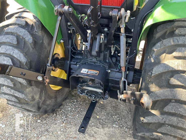 2009-john-deere-3038e-image-7