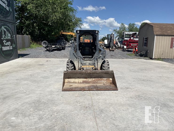 2019-deere-324g-image-7