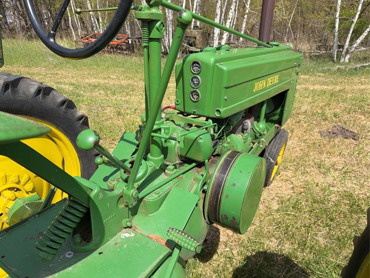 john-deere-h-image-21
