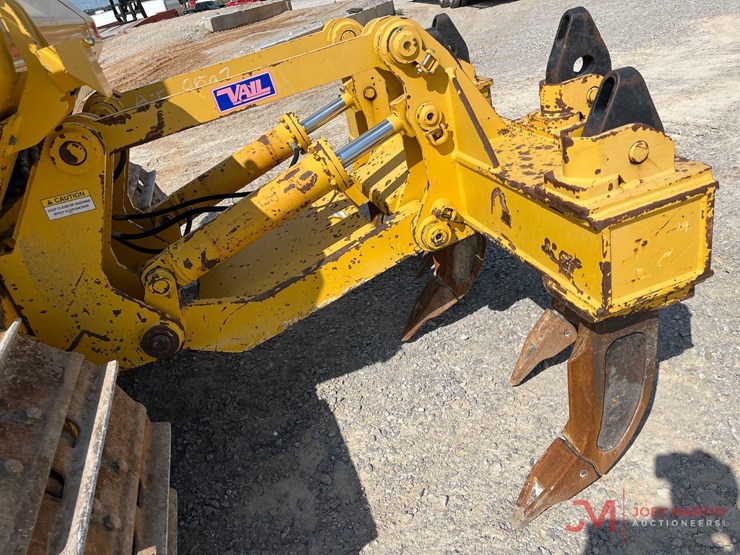 komatsu-d65px-18-image-8