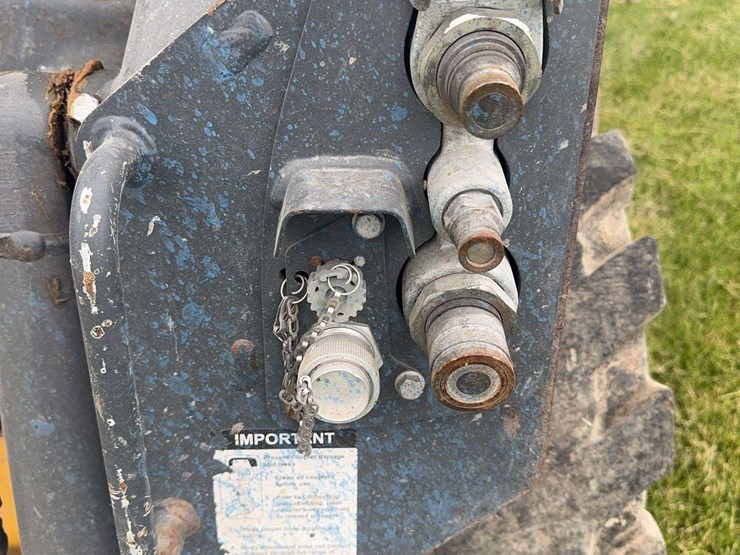 deere-318g-image-29