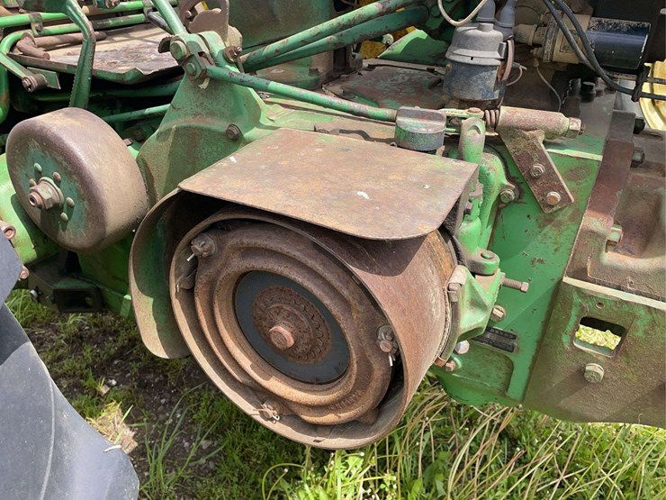 john-deere-620-image-22
