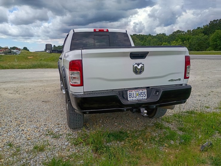 2020-dodge-2500-image-6