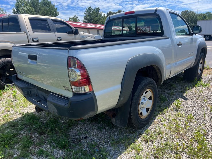 2009-toyota-tacoma-image-4