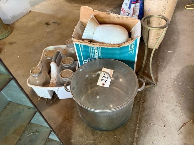 pot,-jars,-pitcher-etc-image-2
