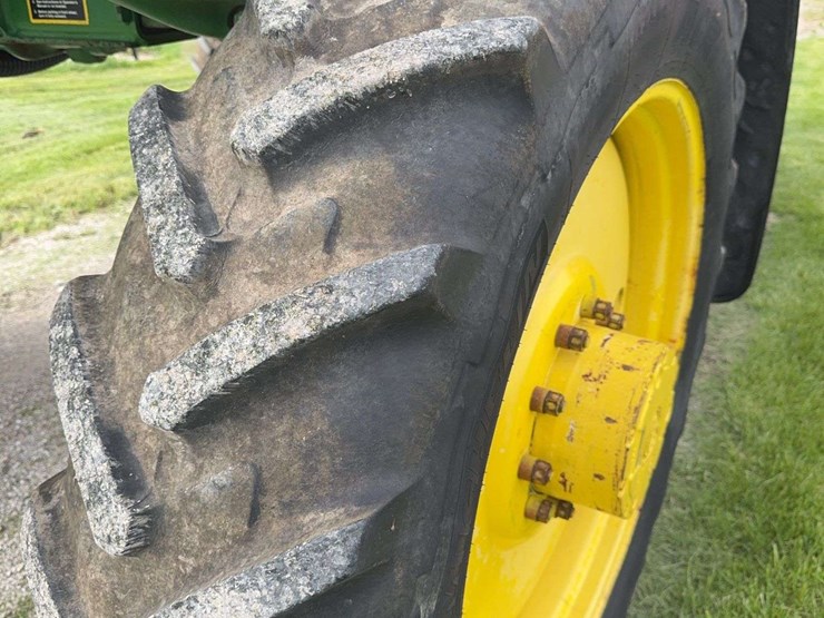 john-deere-4630-image-36