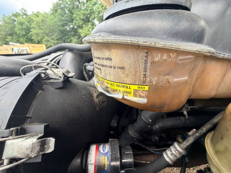 2007-ford-f450-image-34
