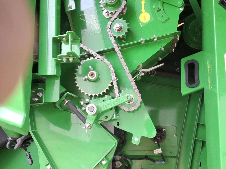 2023-john-deere-s780-image-15