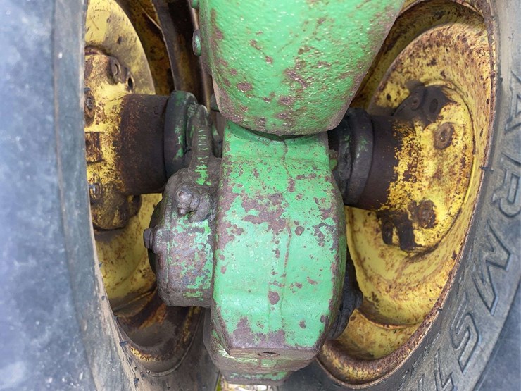 john-deere-60-image-5