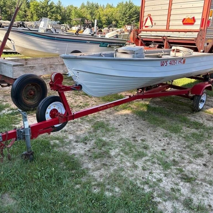 1984 Mirro Craft 14' Aluminum Boat & Trailer