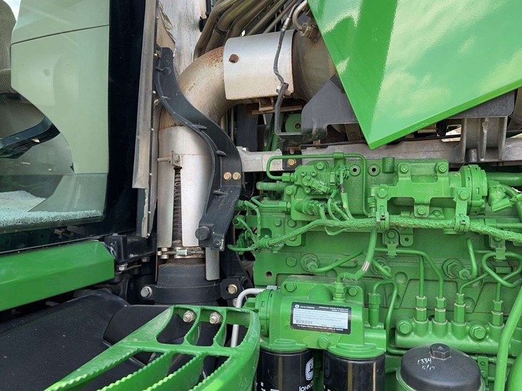 2012-john-deere-7260r-image-61