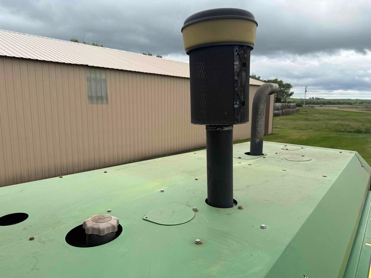 2006-john-deere-4895-image-20
