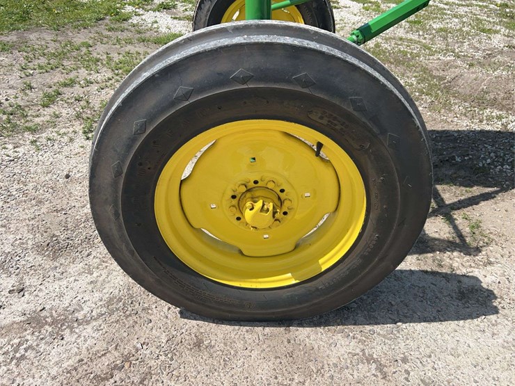 john-deere-4010-image-13
