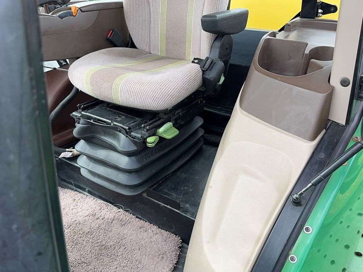 john-deere-4630-image-26