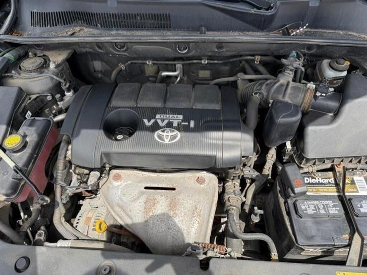 2009-toyota-rav4-image-13