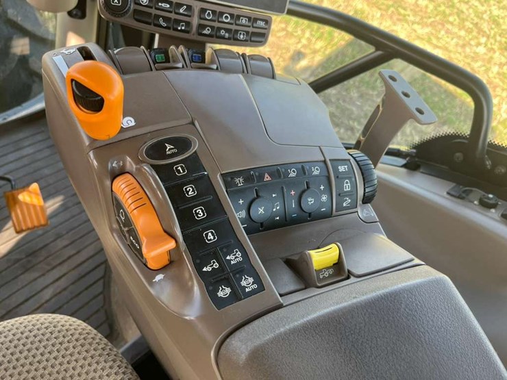 john-deere-6120r-image-27