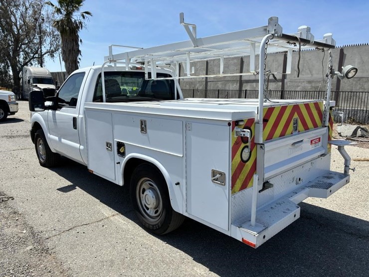 2015-ford-f250-image-4