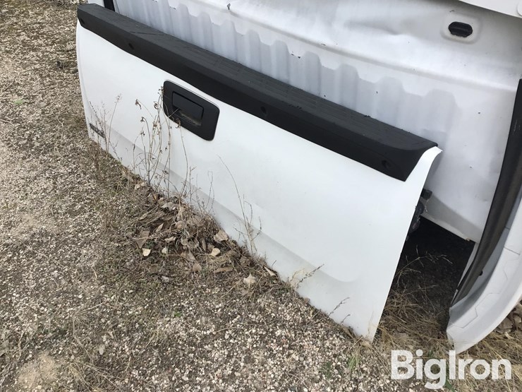 chevrolet-pickup-box-image-12