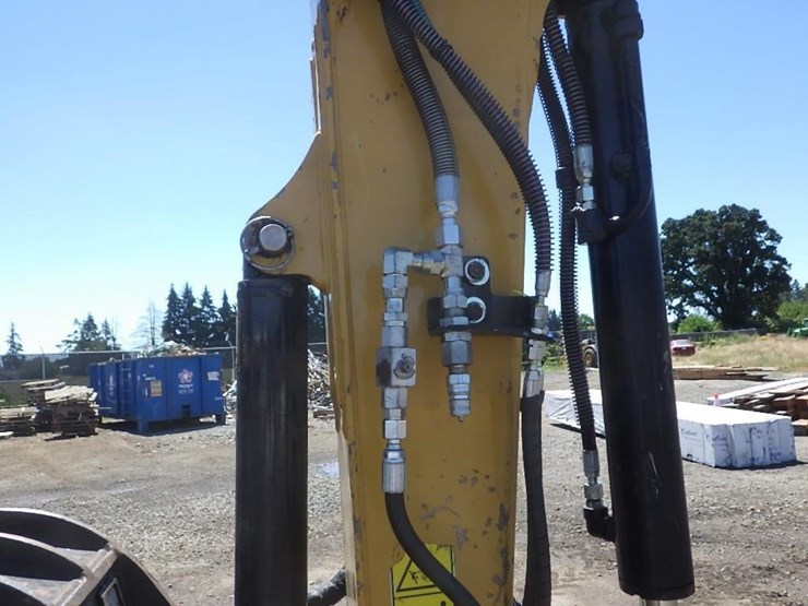 caterpillar-305e2-image-29
