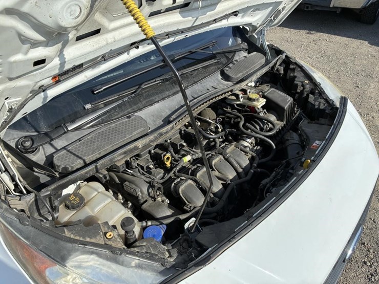 2020-ford-transit-connect-image-8
