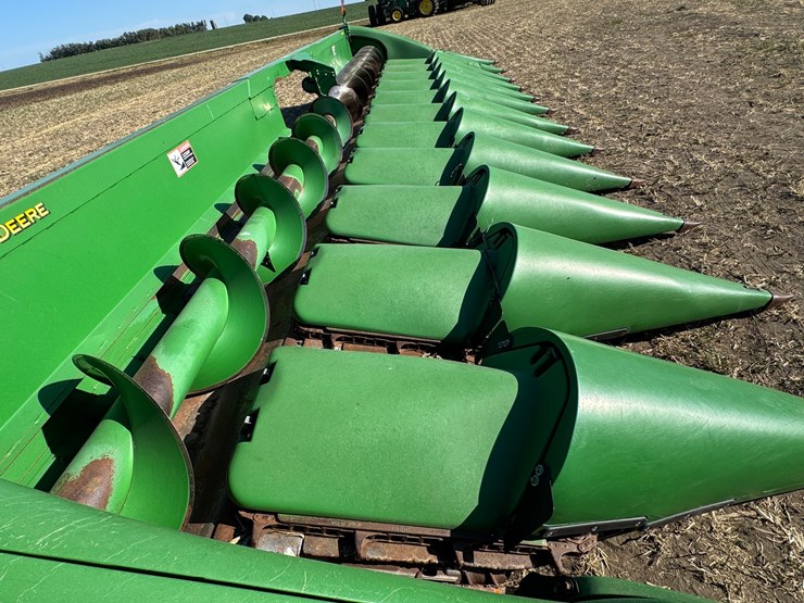 john-deere-612c-image-9