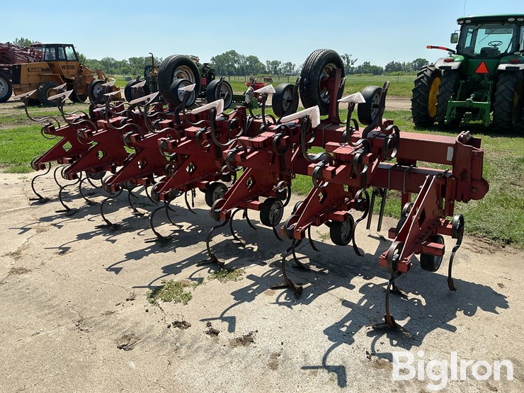 case-ih-183-image-5