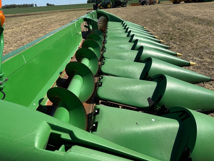 john-deere-612c-image-8