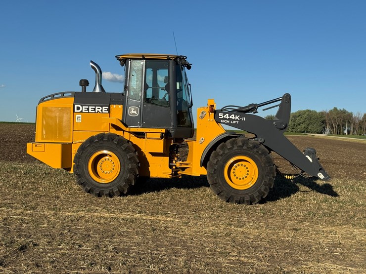 deere-544k-image-9