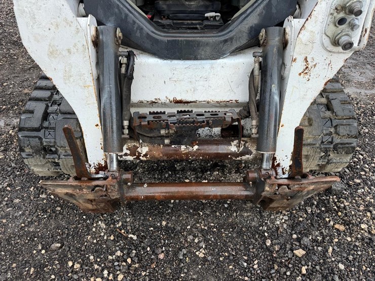 2015-bobcat-t590-image-9