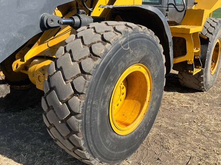 deere-524k-image-30