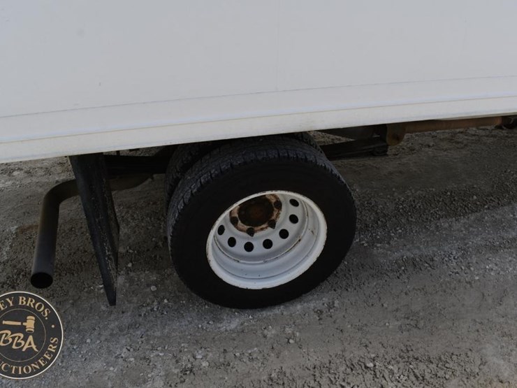 2019-ford-transit-image-17